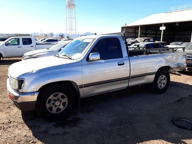 Toyota T100