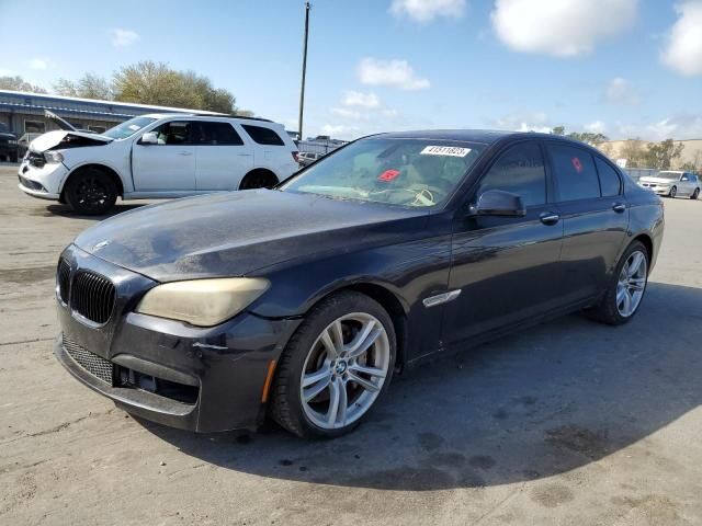 BMW 750i