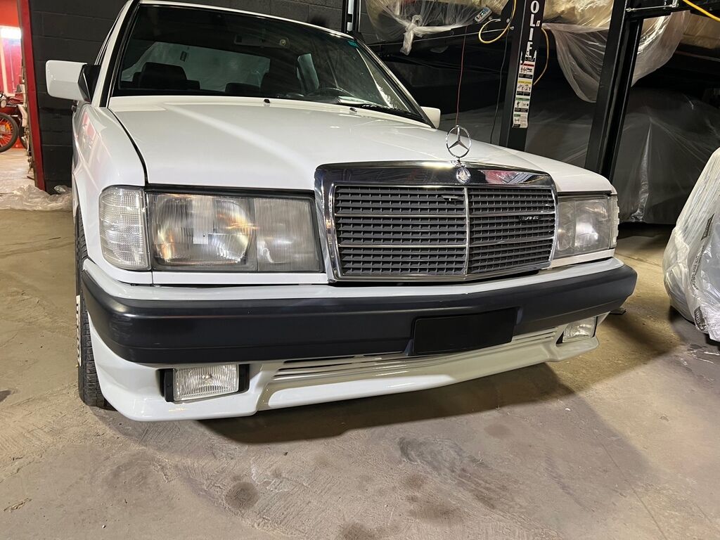 Mercedes-Benz 190
