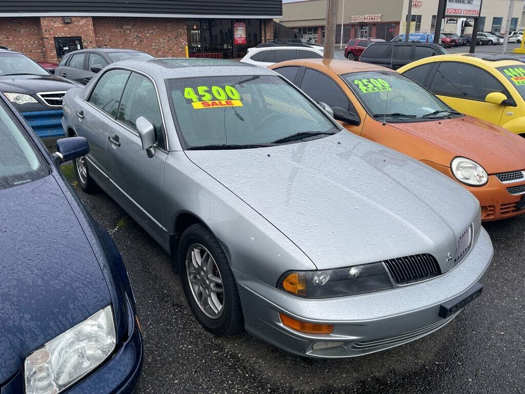 Mitsubishi Diamante