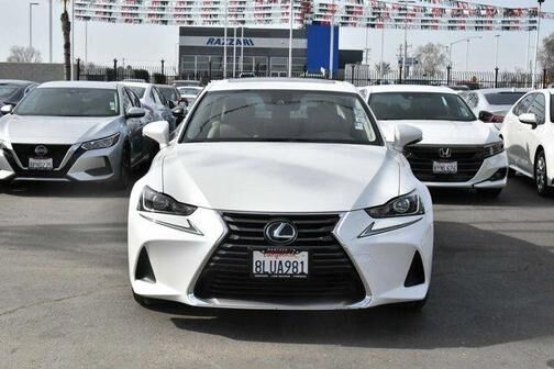 2019 Lexus IS