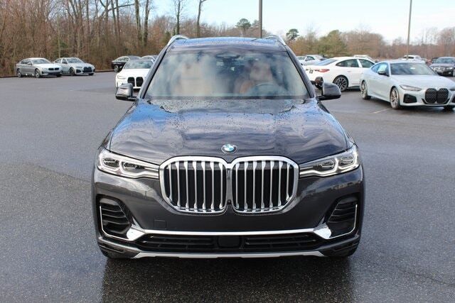 2022 BMW X7