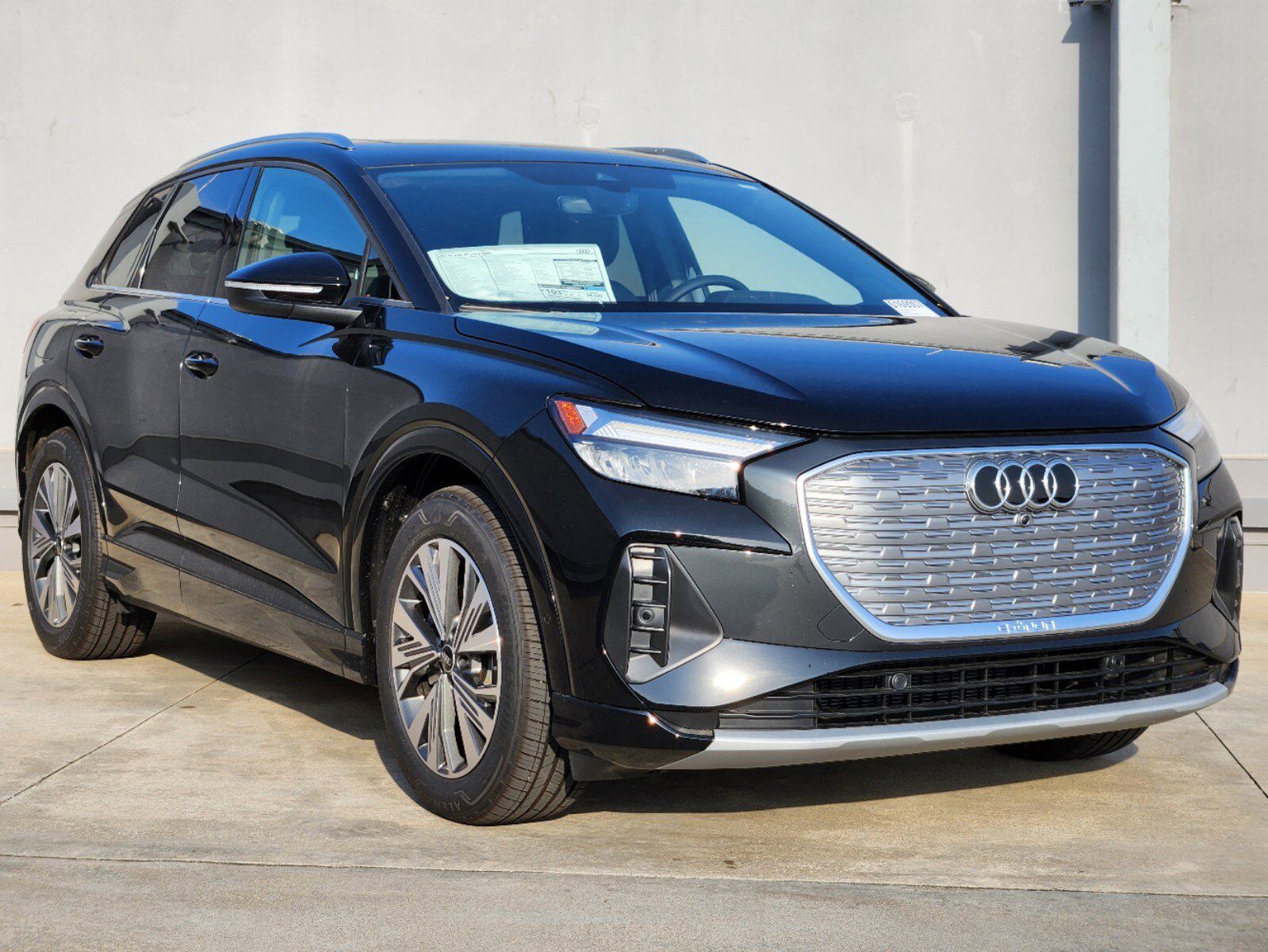 2023 Audi Q4