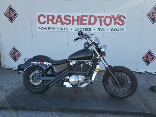 Honda VT1100C2 (SHADOW ACE)