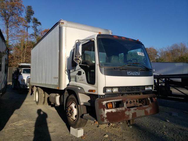 Isuzu T7F