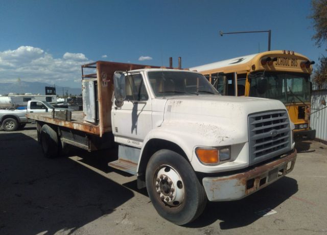 Ford F-700