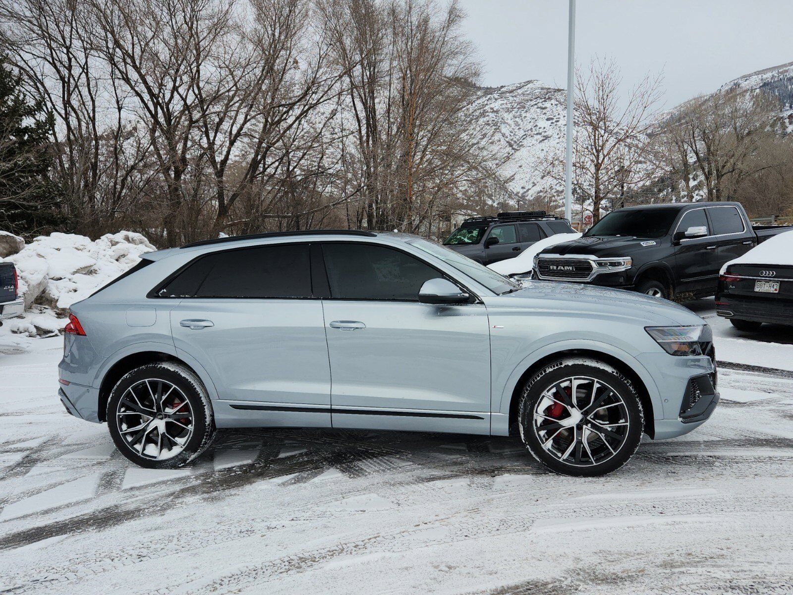 2023 Audi Q8