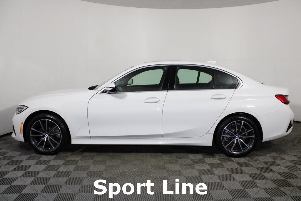 2021 BMW 330i
