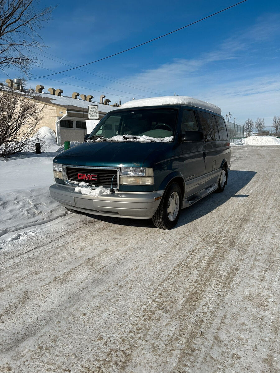 GMC Safari