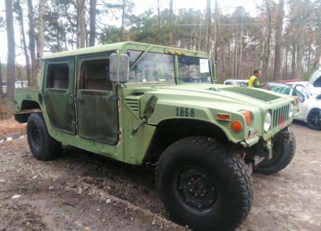 HUMMER H1