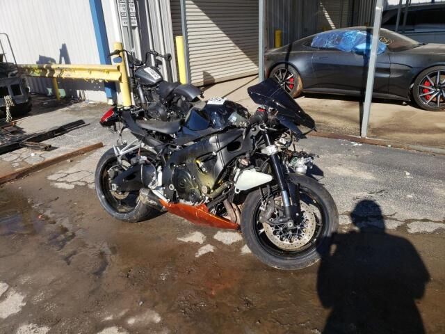 Suzuki GSX-R750