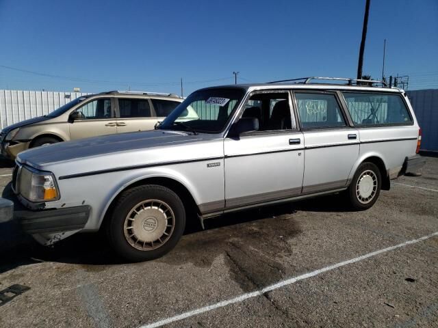 Volvo 240 Series