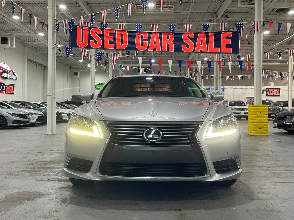2013 Lexus LS