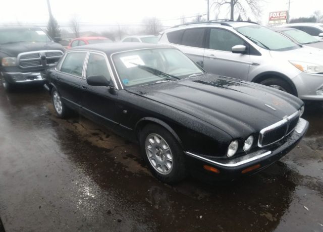 Jaguar XJ