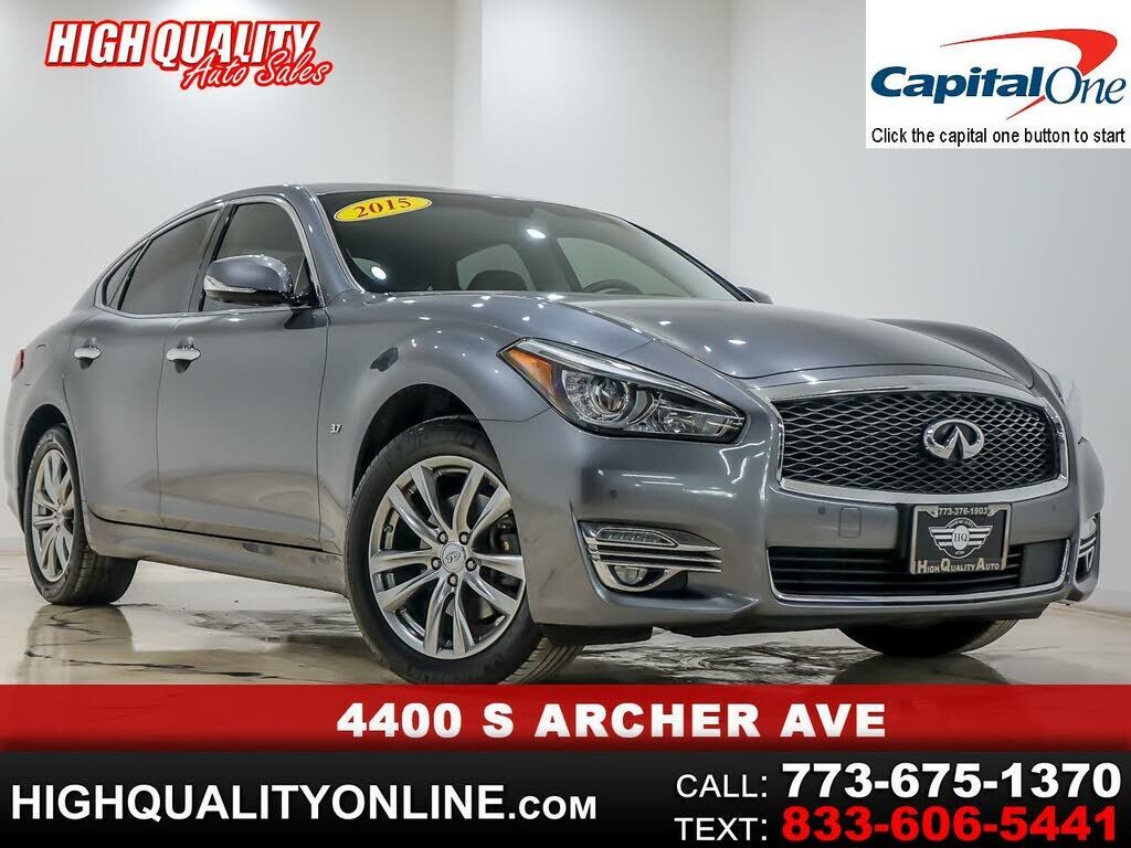 Infiniti Q70