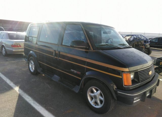 Chevrolet Astro Van