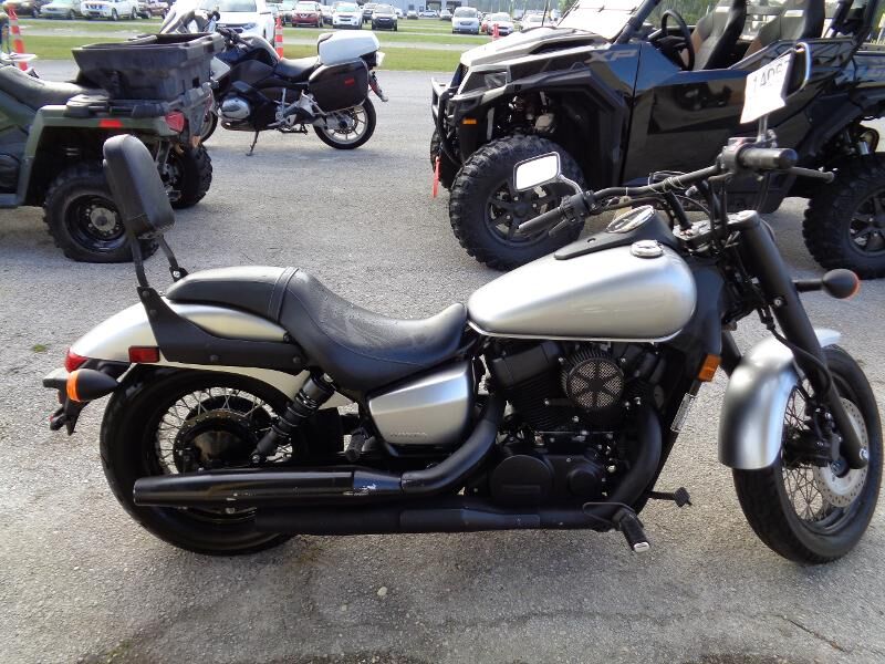 Honda VT750 (Shadow Phantom)