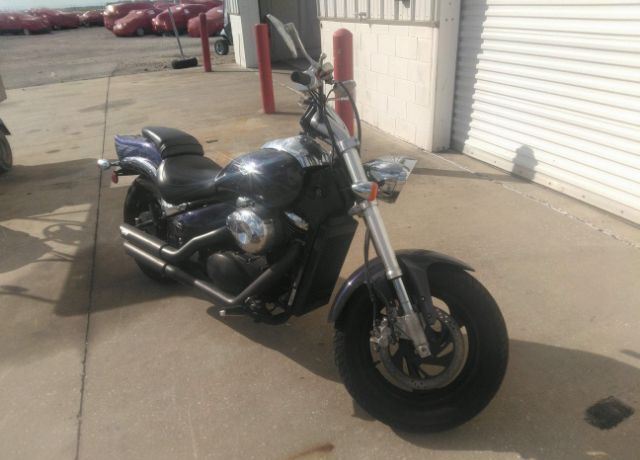 Suzuki VZ800