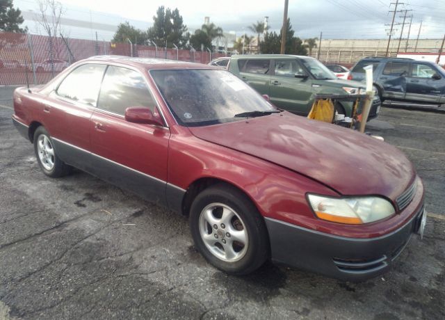 Lexus ES
