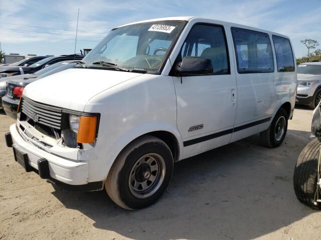 Chevrolet Astro Van