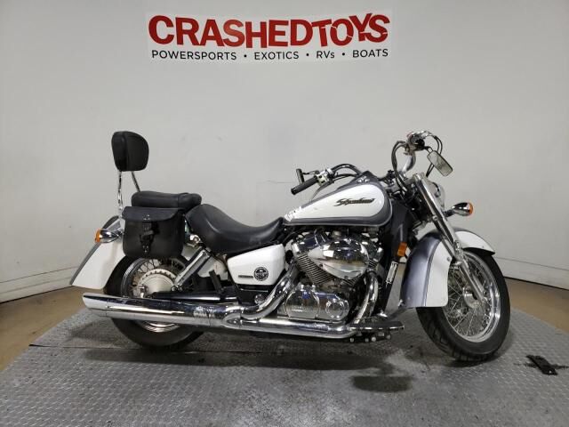 Honda VT750 (Shadow Aero)