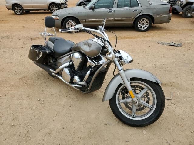 Honda VT1300 (Stateline)