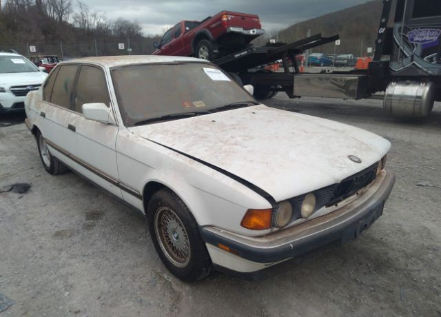 BMW 740i