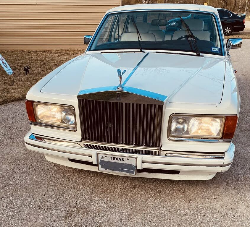 Rolls-Royce Silver Spur