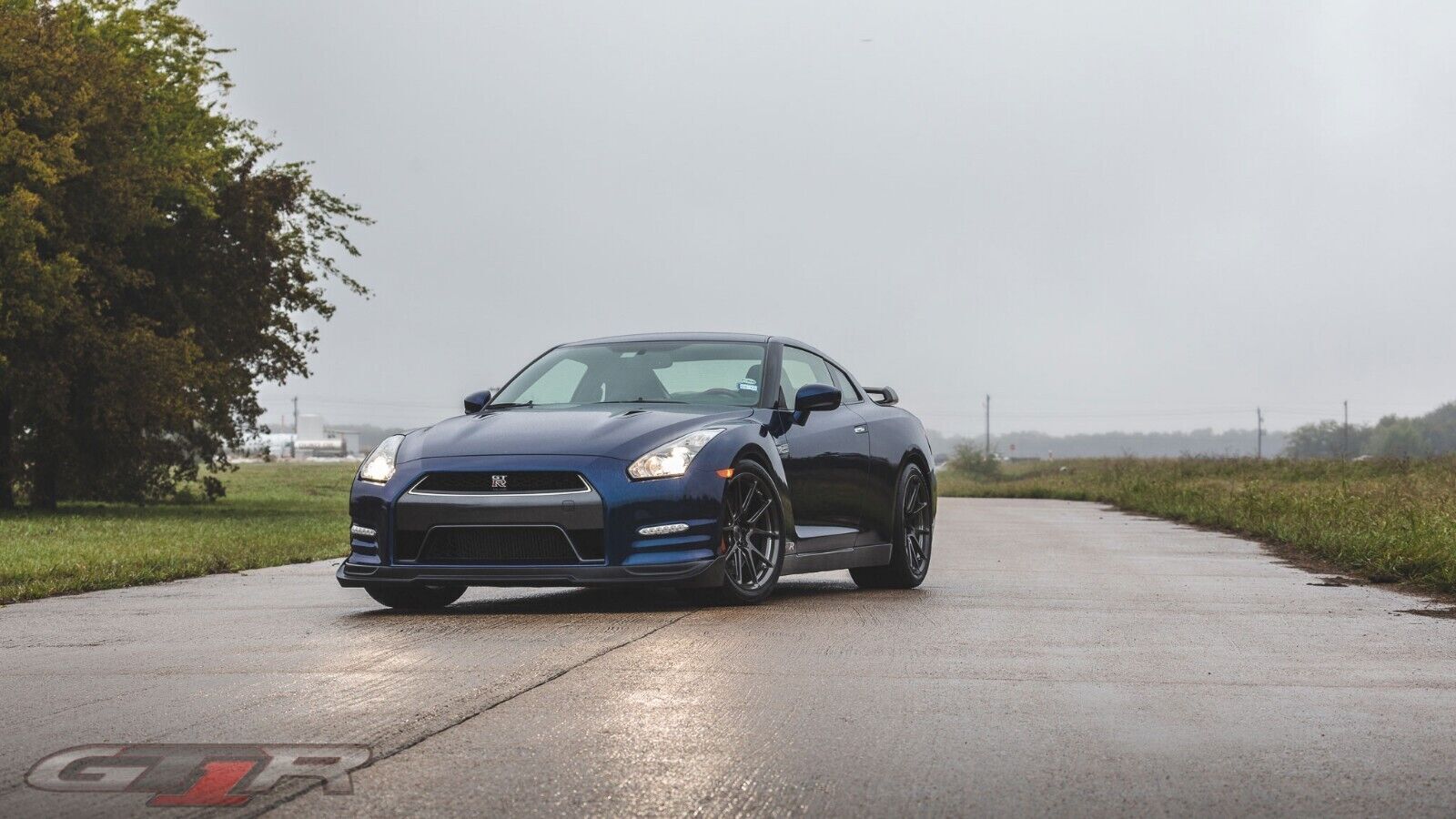 Nissan GT-R