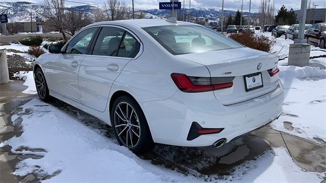 2020 BMW 330i