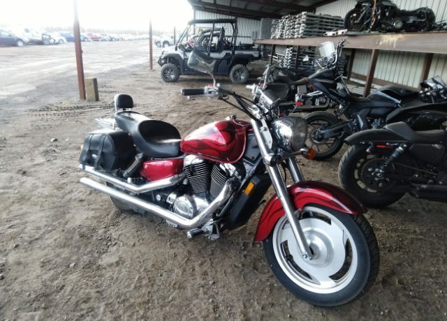 Honda VT1100C2 (SHADOW SABRE)