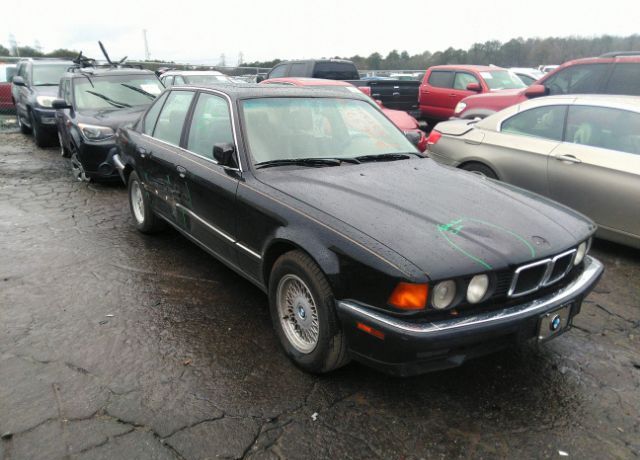 BMW 740i
