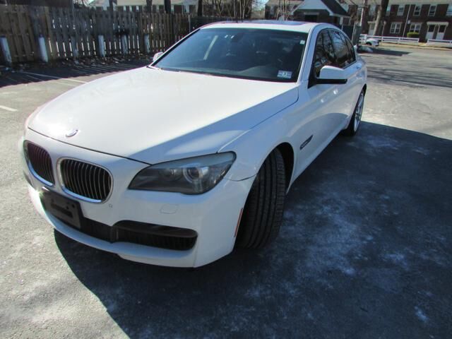 BMW 750i / ALPINA B7