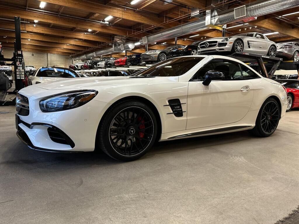 Mercedes-Benz SL-Class