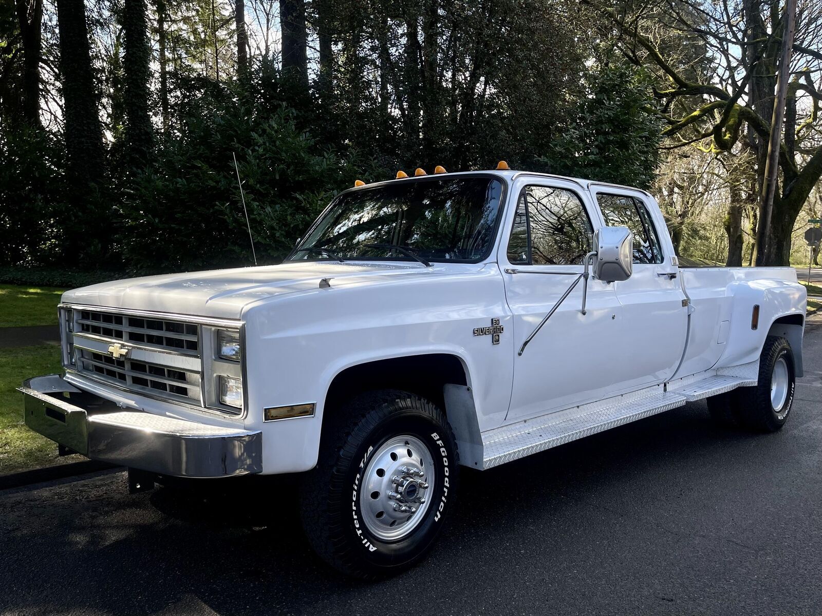 CHEVROLET