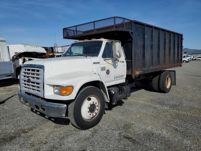 Ford F-800