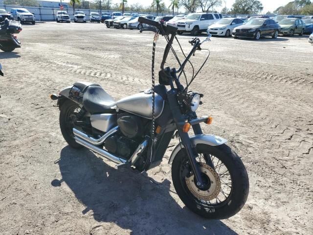 Honda VT750 (Shadow Phantom)