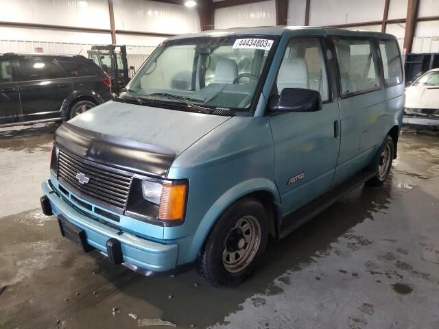 Chevrolet Astro Van