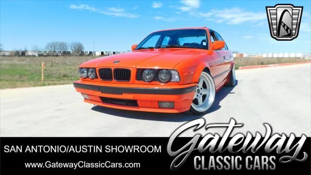 BMW 535i