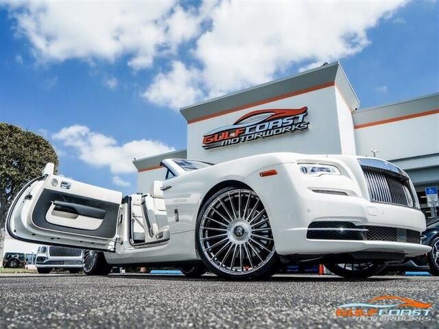 Rolls-Royce Dawn