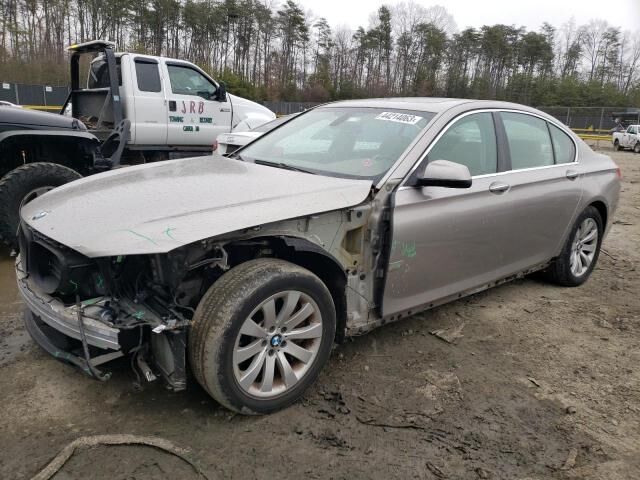 BMW 750i