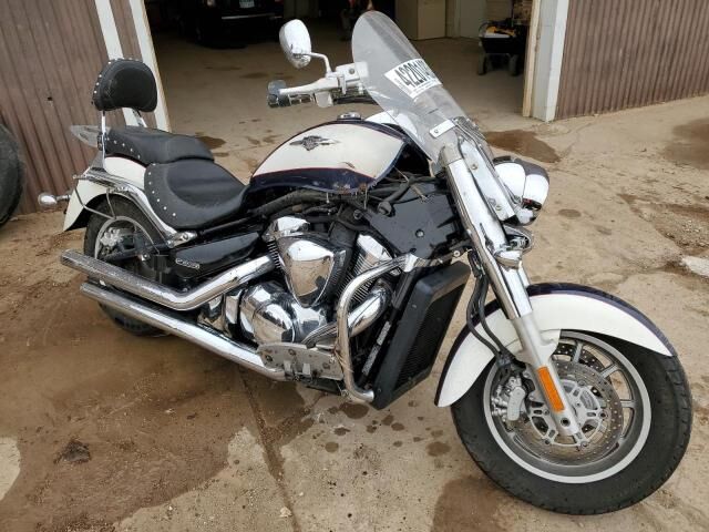 Suzuki VLR1800/VLR1800T