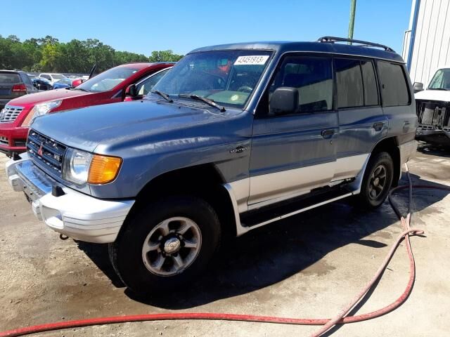 Mitsubishi Montero