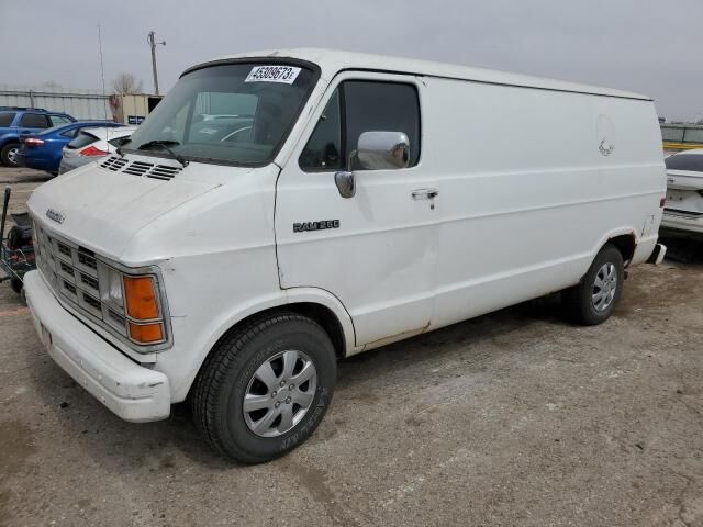 Dodge Ram Van