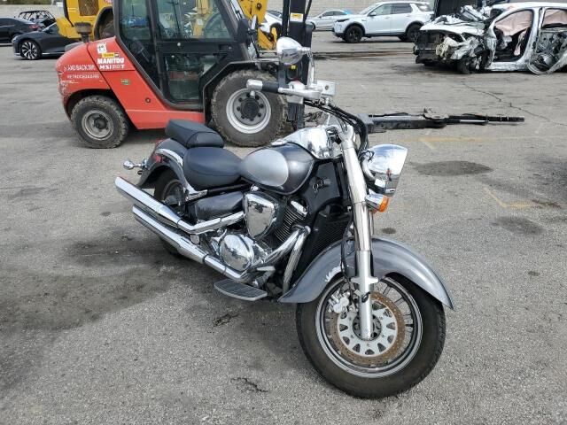 Suzuki VL800/VL800C/VL800T