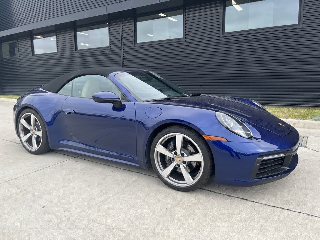 PORSCHE