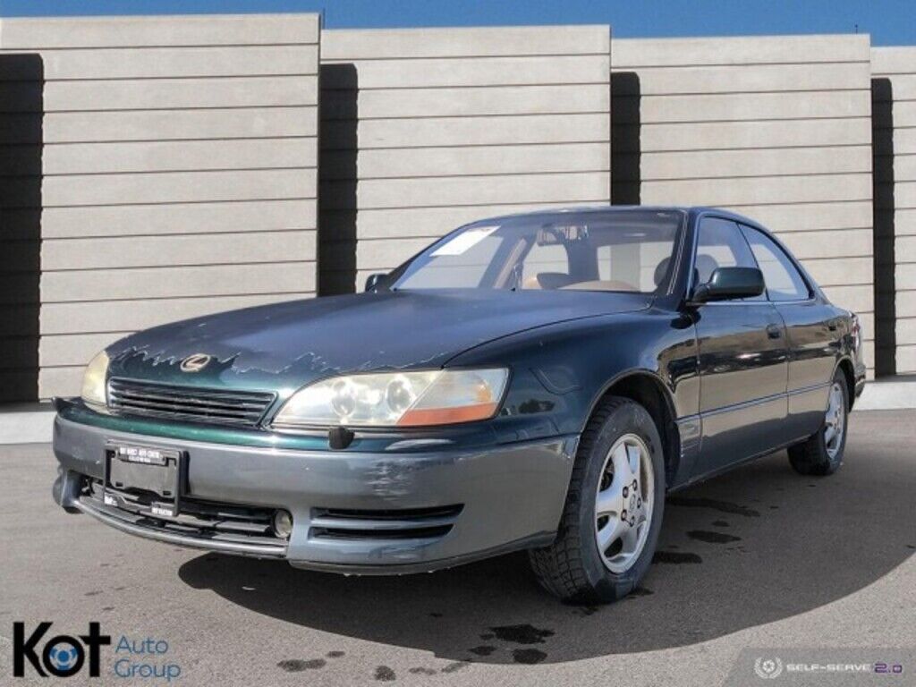 Lexus ES