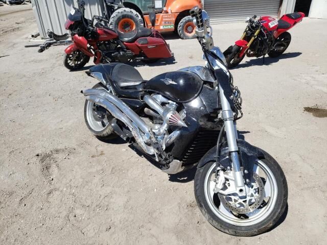 Suzuki VZR1800