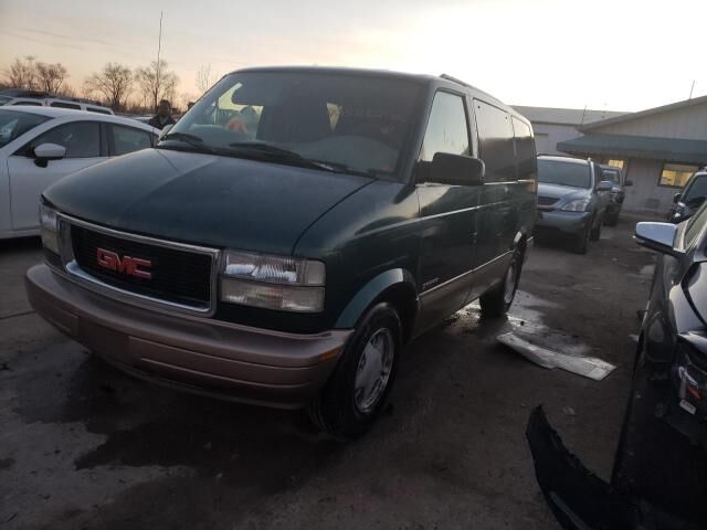 GMC Safari