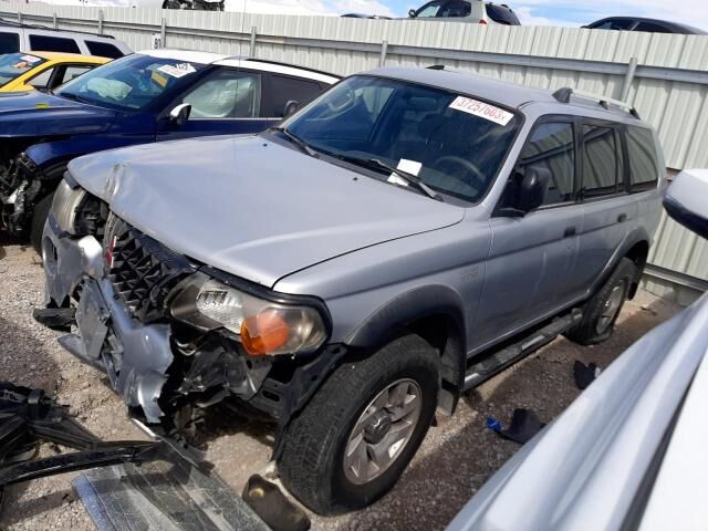 Mitsubishi Montero Sport